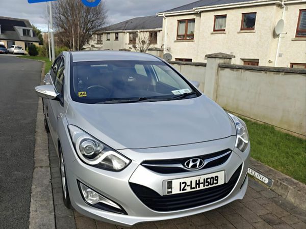 Hyundai i40 Saloon, Diesel, 2012, Silver