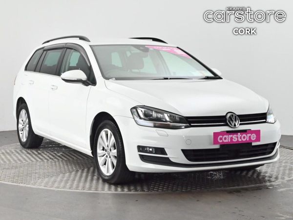 Volkswagen Golf Hatchback, Petrol, 2016, White