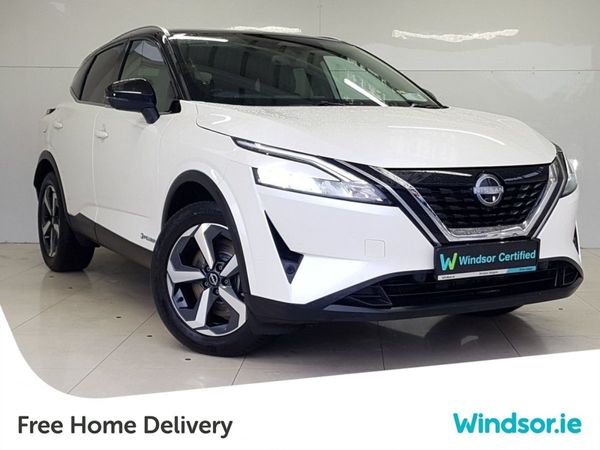 Nissan Qashqai Crossover, Petrol Hybrid, 2023, White