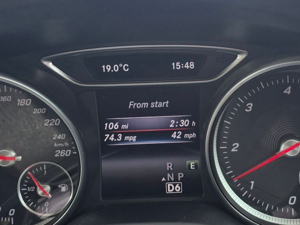 Mercedes-Benz GLA SUV, Diesel, 2018, Grey