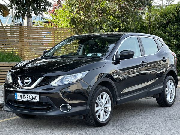 Nissan Qashqai SUV, Petrol, 2017, Black