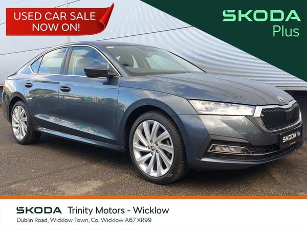 Skoda Octavia Saloon, Petrol, 2022, Grey