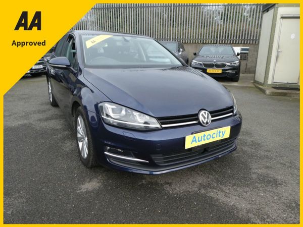 Volkswagen Golf Hatchback, Petrol, 2015, Blue