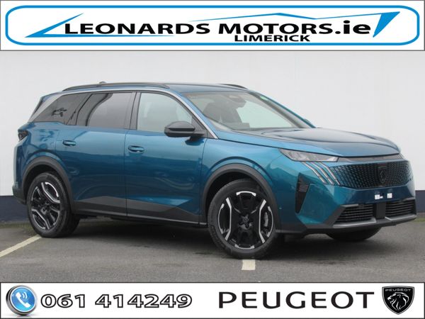 Peugeot 5008 SUV, Electric, 2025, Blue