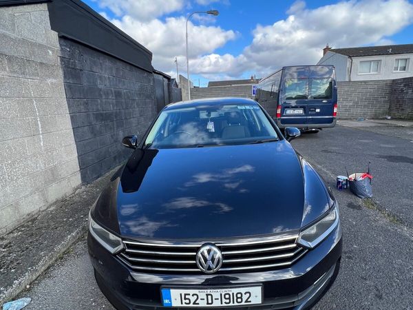 Volkswagen Passat Saloon, Diesel, 2015, Black
