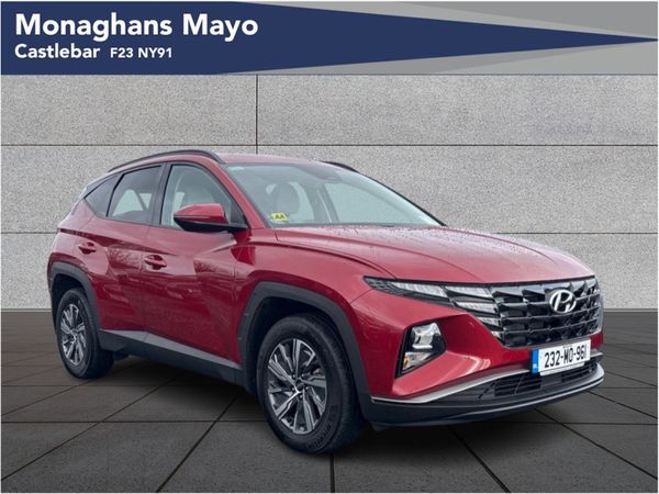 Hyundai Tucson MPV, Petrol Hybrid, 2023, Red