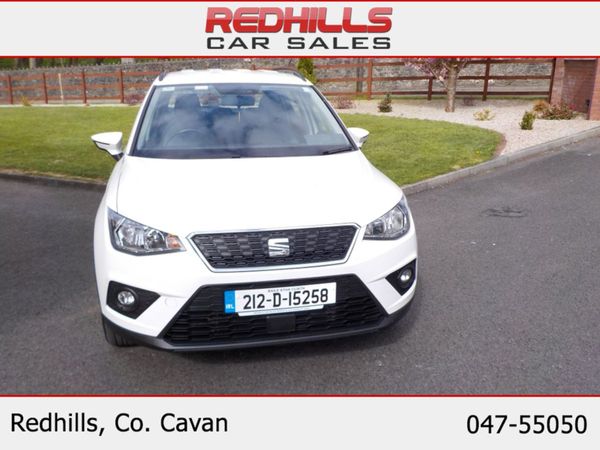 SEAT Arona Hatchback, Petrol, 2021, White