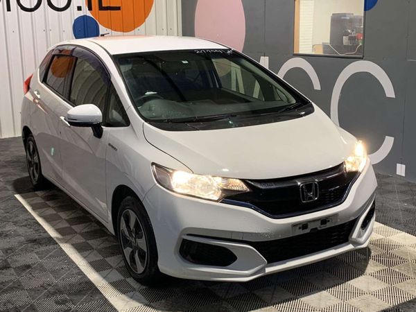 Honda Fit Hatchback, Hybrid, 2019, White