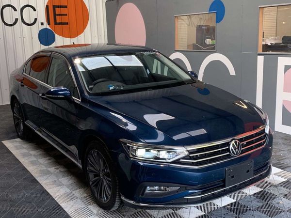 Volkswagen Passat Saloon, Diesel, 2021, Blue