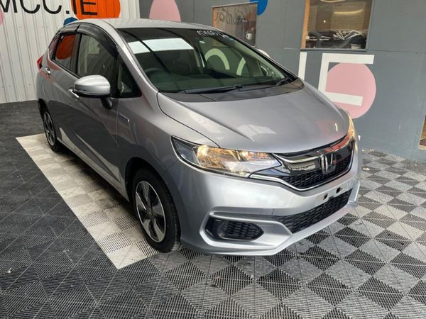 Honda Fit Hatchback, Petrol Hybrid, 2019, Silver