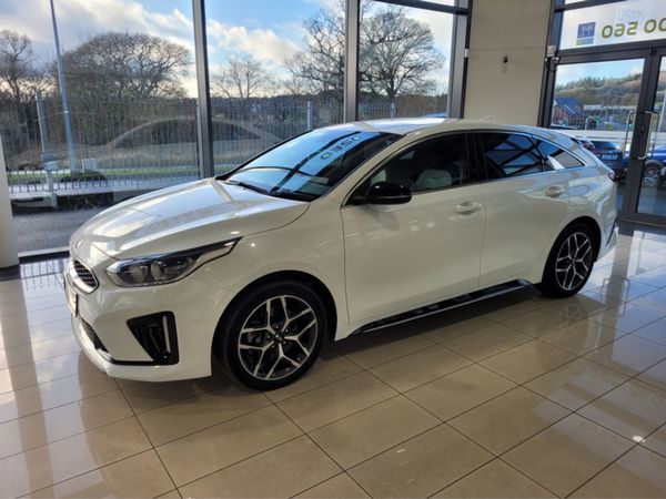 Kia ProCeed Hatchback, Diesel, 2021, White