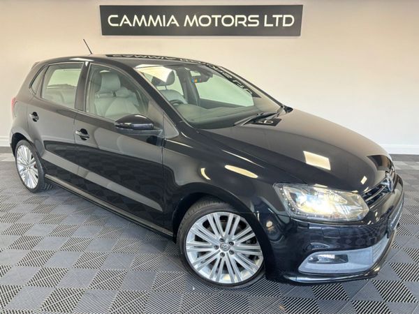 Volkswagen Polo Hatchback, Petrol, 2013, Black
