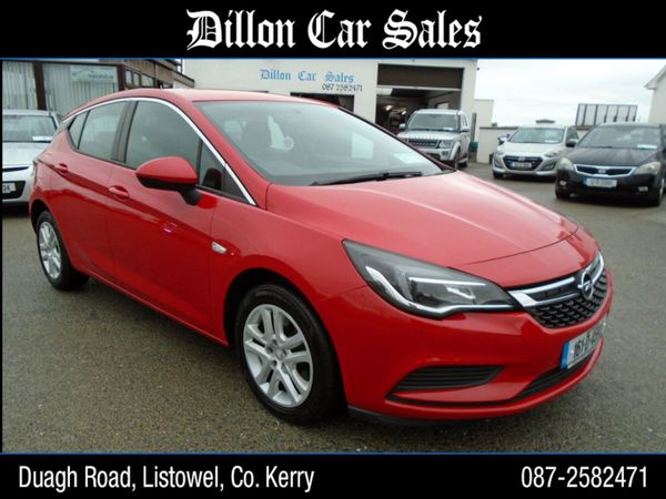 Opel Astra Hatchback, Diesel, 2016, Red