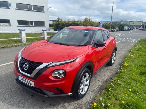 Nissan Juke MPV, Petrol, 2020, Red