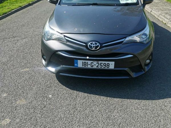 Toyota Avensis Saloon, Diesel, 2018, Grey