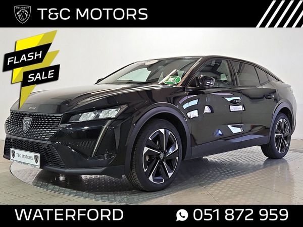 Peugeot 408 Hatchback, Petrol, 2023, Black