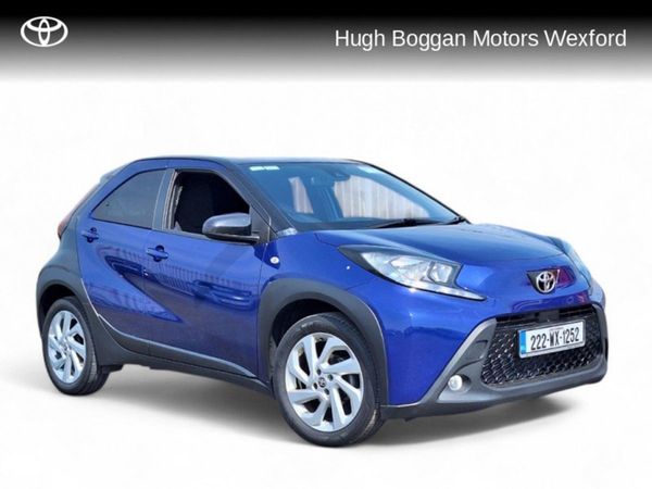 Toyota Aygo X Hatchback, Petrol, 2022, Blue
