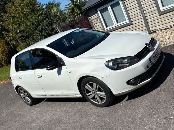 Volkswagen Golf Estate, Diesel, 2012, White
