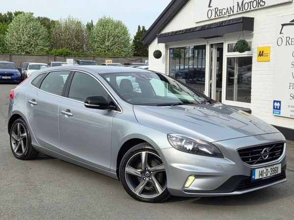 Volvo V40 Hatchback, Diesel, 2014, Silver