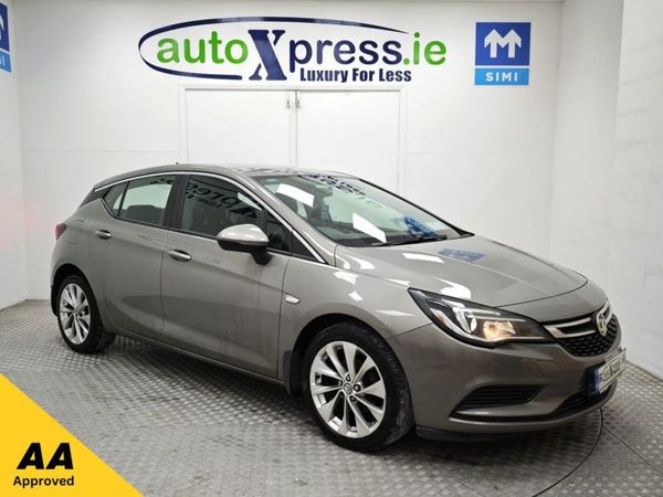 Vauxhall Astra Hatchback, Petrol, 2016, Grey