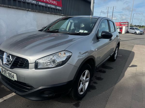 Nissan Qashqai Hatchback, Diesel, 2010, Silver
