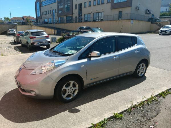 Nissan Leaf Hatchback, Electric, 2017, Grey
