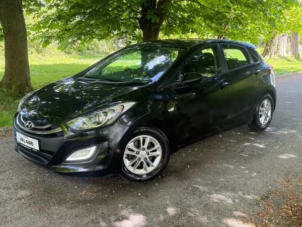 Hyundai i30 Hatchback, Petrol, 2014, Black