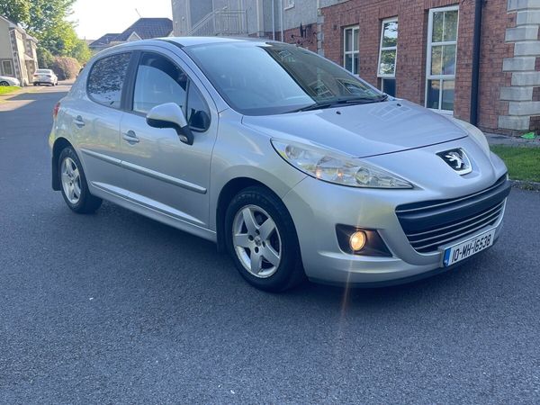 Peugeot 207 Hatchback, Petrol, 2010, Silver