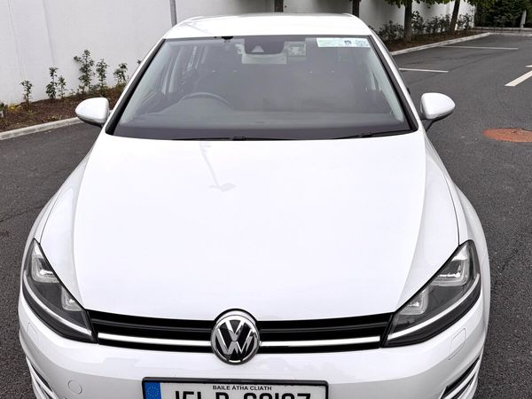 Volkswagen Golf Hatchback, Petrol, 2015, Silver