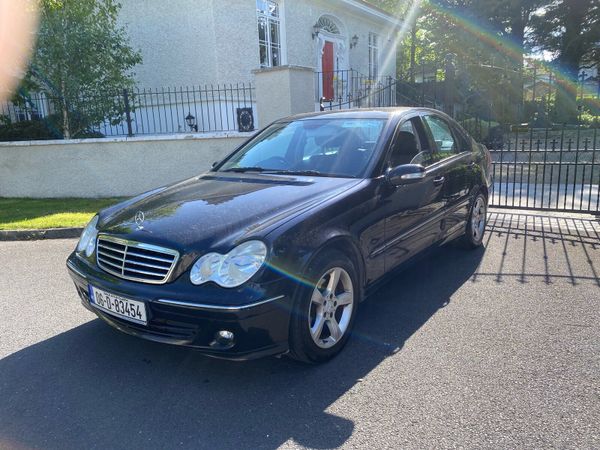 Mercedes-Benz C-Class Saloon, Petrol, 2006, Black