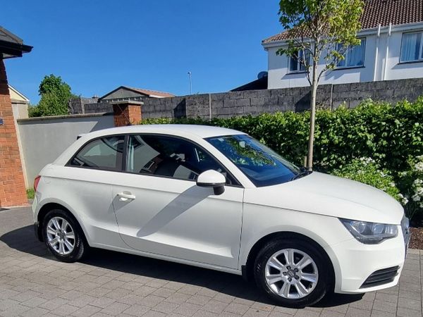 Audi A1 Hatchback, Petrol, 2011, White