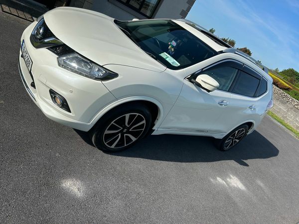 Nissan X-Trail SUV, Diesel, 2016, White