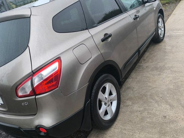 Nissan Qashqai+2 MPV, Diesel, 2012, Brown
