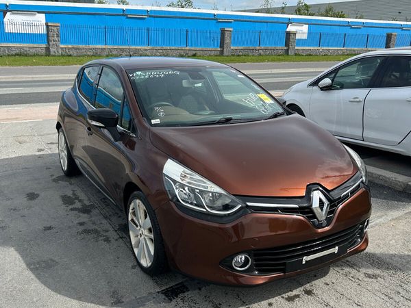 Renault Clio Hatchback, Petrol, 2016, Brown