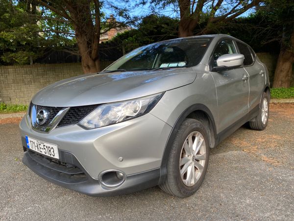 Nissan Qashqai SUV, Diesel, 2017, Silver