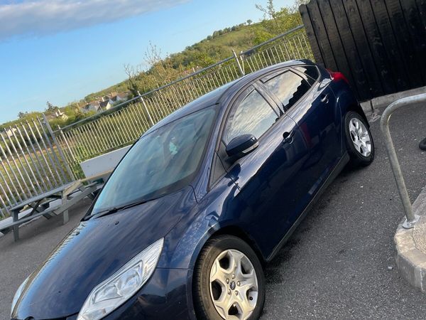 Ford Focus Hatchback, Diesel, 2013, Blue