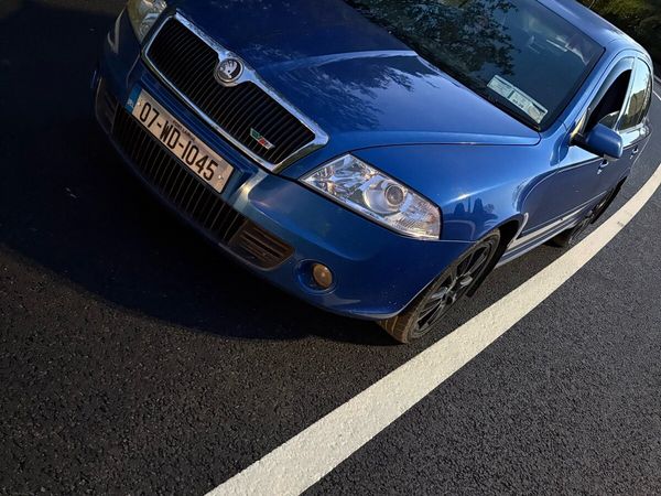 Toyota Corolla Hatchback, Diesel, 2006, Silver