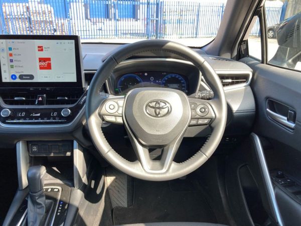 Toyota Corolla Cross Hatchback, Hybrid, 2023, Black