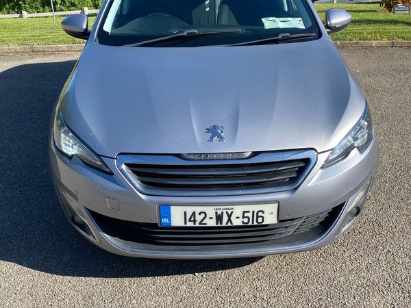 Peugeot 308 Hatchback, Diesel, 2014, Grey