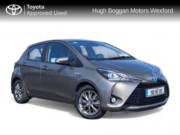 Toyota Yaris Hatchback, Hybrid, 2019, Grey