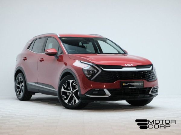 Kia Sportage MPV, Diesel, 2023, Red
