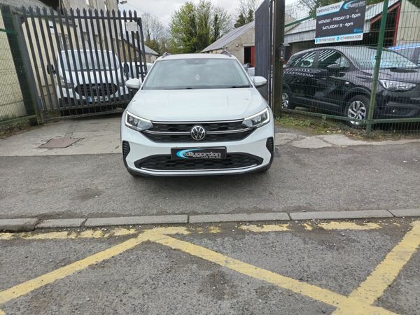 Volkswagen Taigo Estate, Petrol, 2022, White