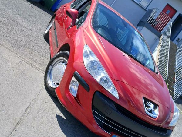 Peugeot 308 Hatchback, Diesel, 2008, Red