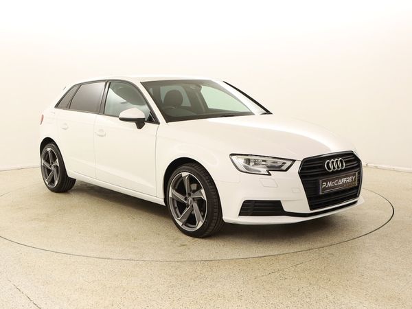 Audi A3 Hatchback, Diesel, 2016, White