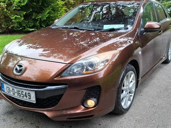 Mazda Mazda3 Hatchback, Diesel, 2013, Brown