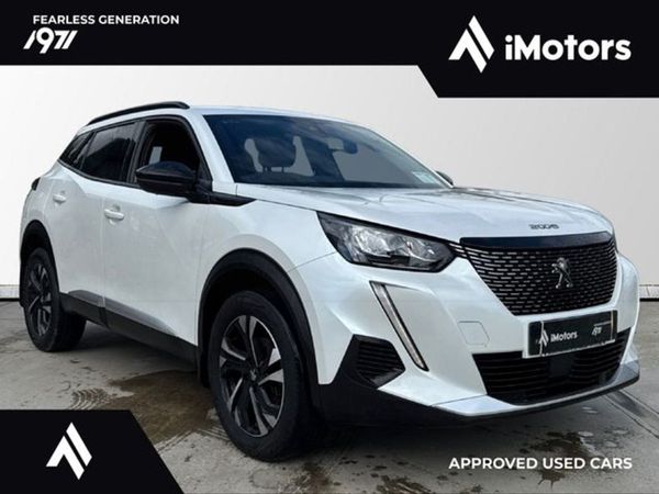 Peugeot 2008 MPV, Petrol, 2023, White