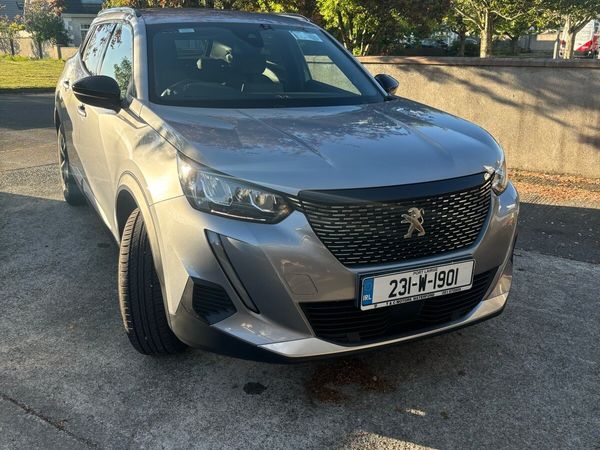 Peugeot 2008 MPV, Petrol, 2023, Grey