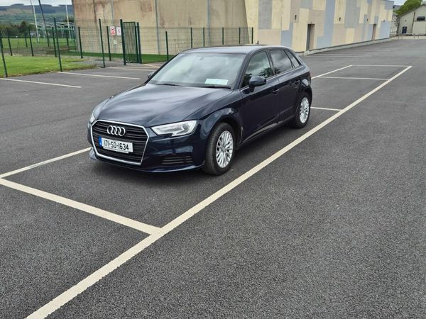 Audi A3 Hatchback, Diesel, 2017, Blue