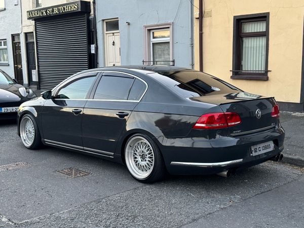 Volkswagen Passat Saloon, Diesel, 2012, Grey