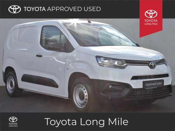 Toyota Proace City MPV, Diesel, 2023, White